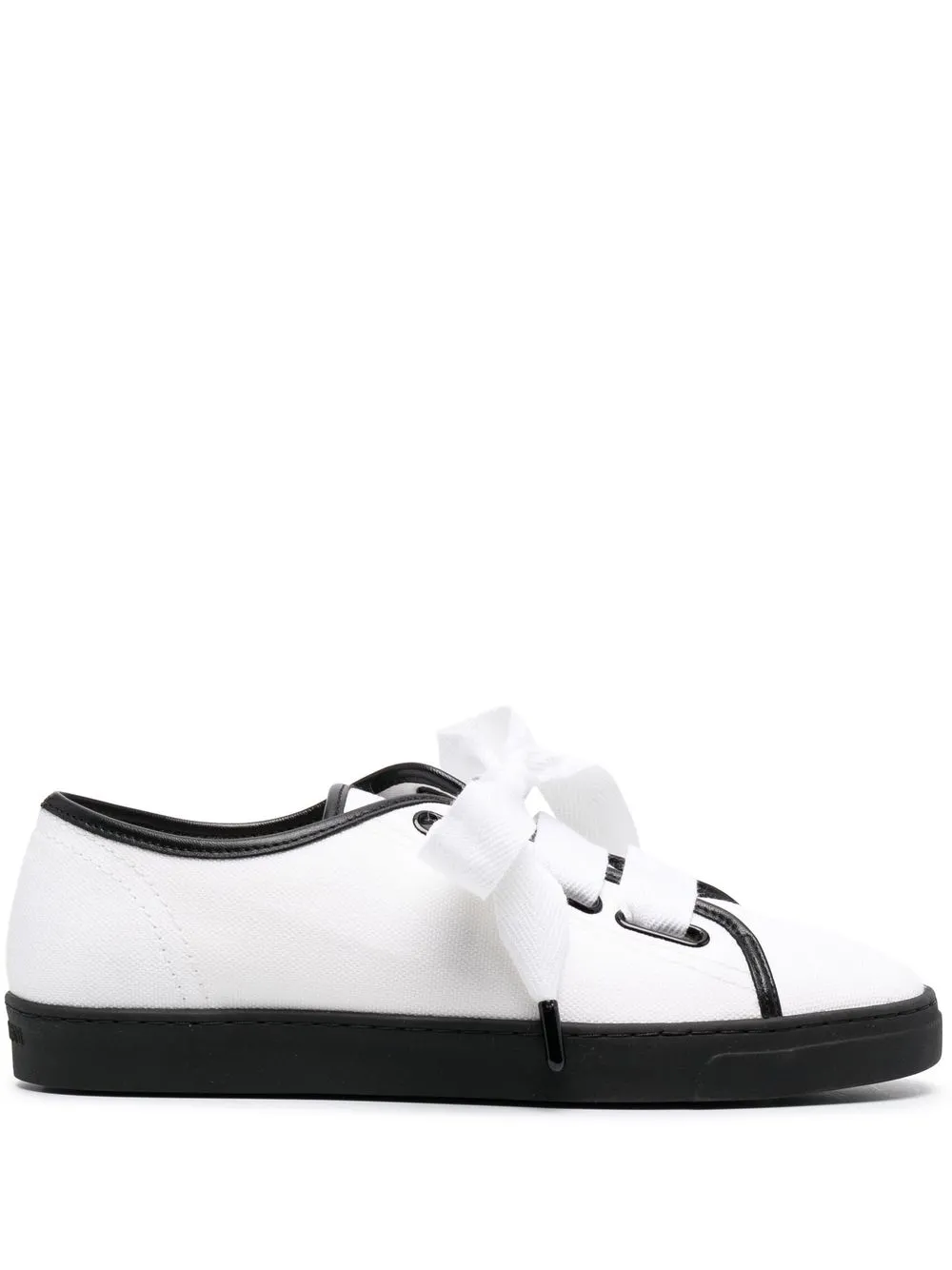 

Giorgio Armani tenis anchos con agujetas - Blanco