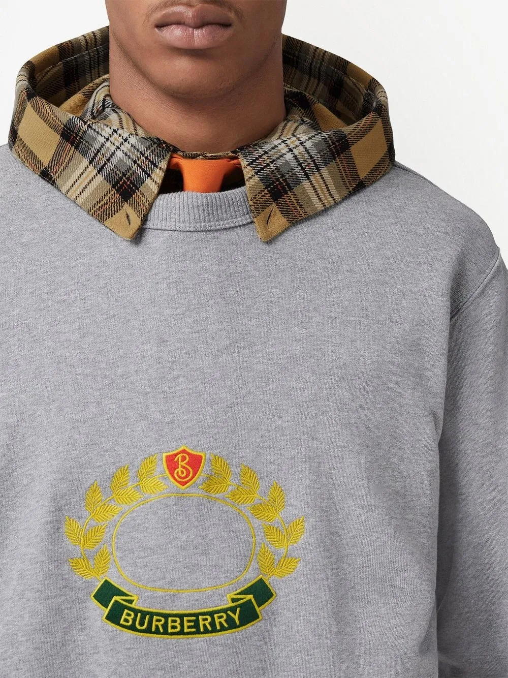 Burberry crest logo clearance sweatshirt