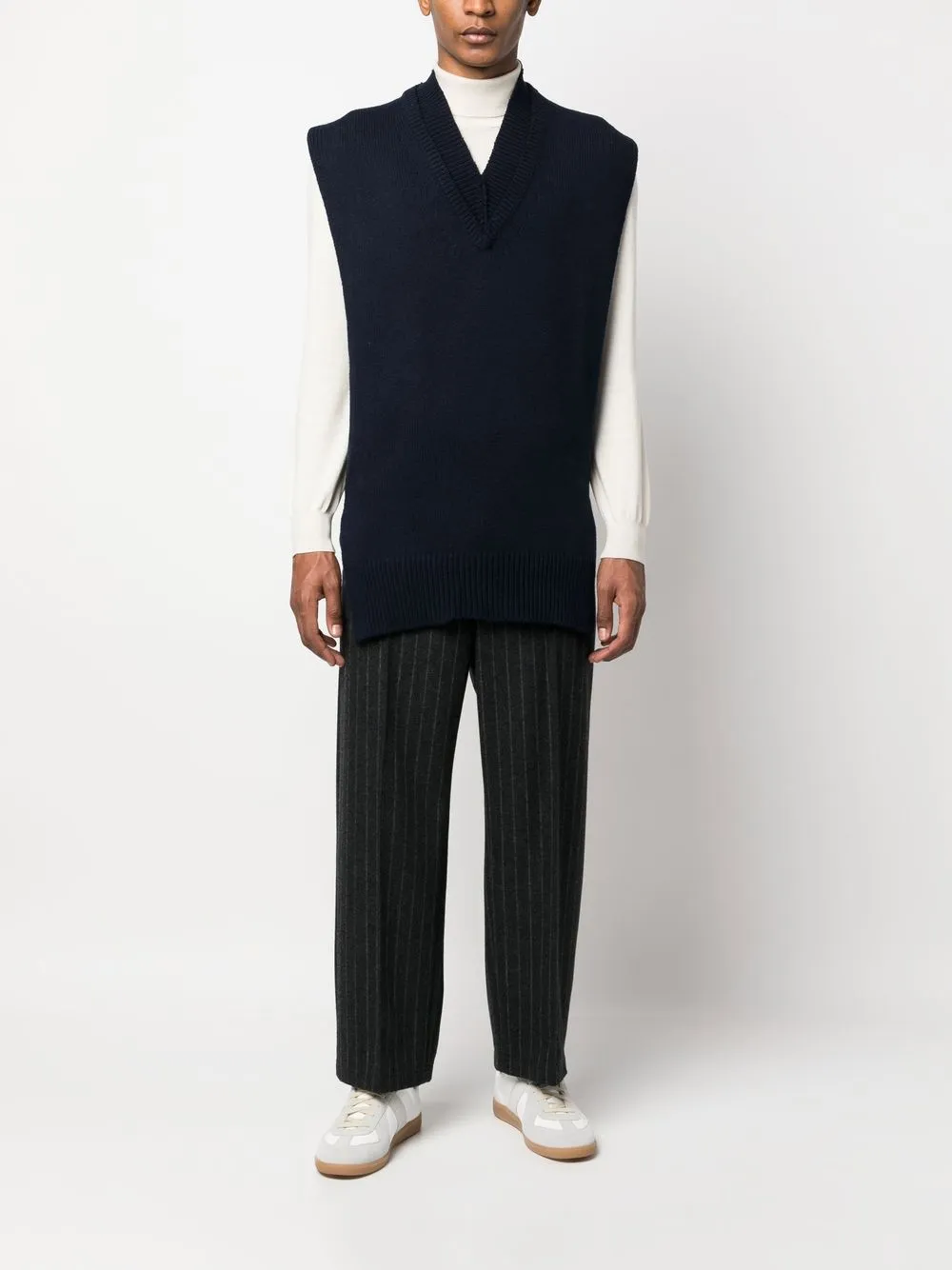 Maison Margiela v-neck Knitted Vest - Farfetch