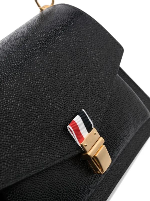 【関税込み】 ☆THOM BROWNE☆ Trapeze レザー トートバッグ Thom Browne Trapeze Pebbled Leather Tote Bag | Black