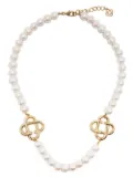 Casablanca logo-charm pearl necklace - White