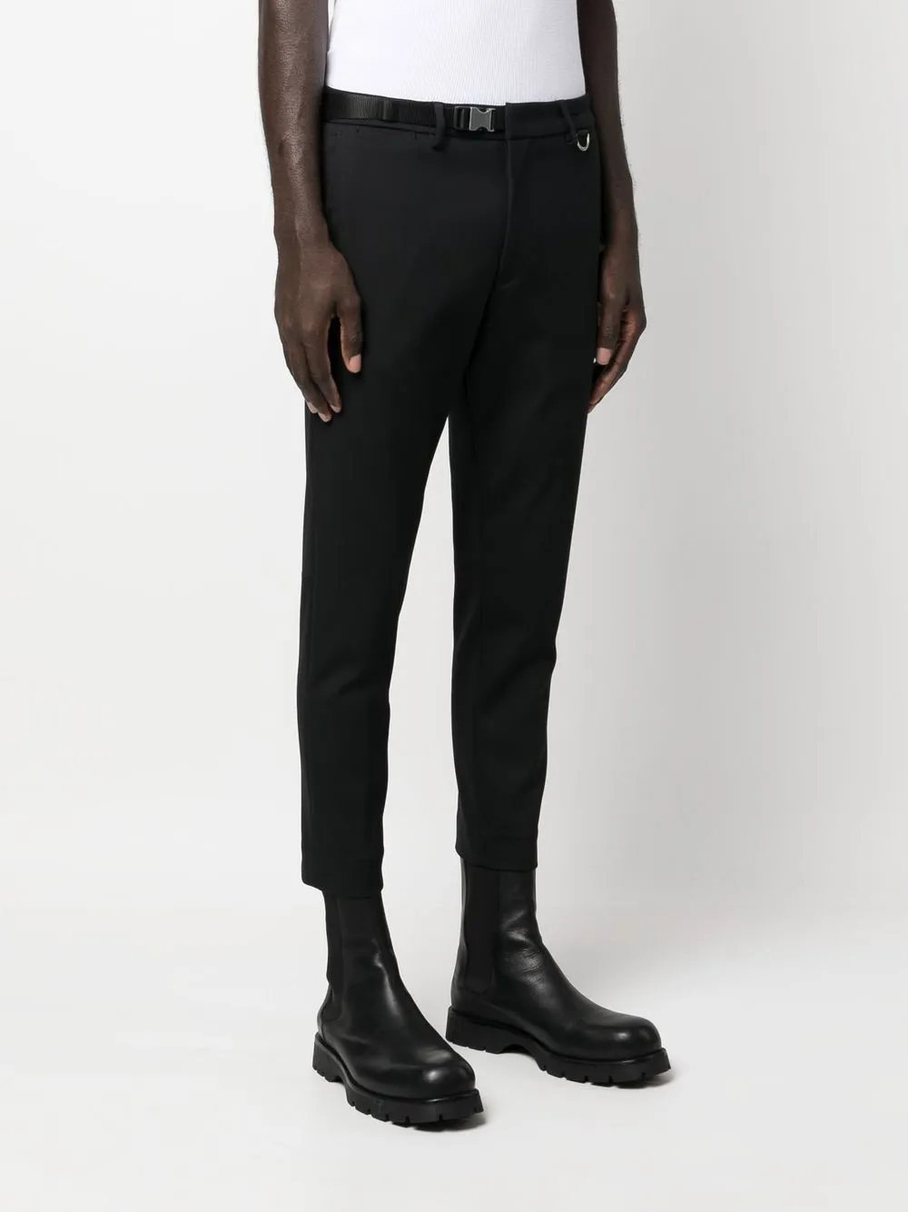  Low Brand Schmal Zulaufende Cropped Hose   Schwarz 