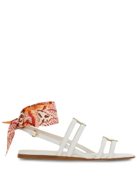 Ferragamo sandalias Vara