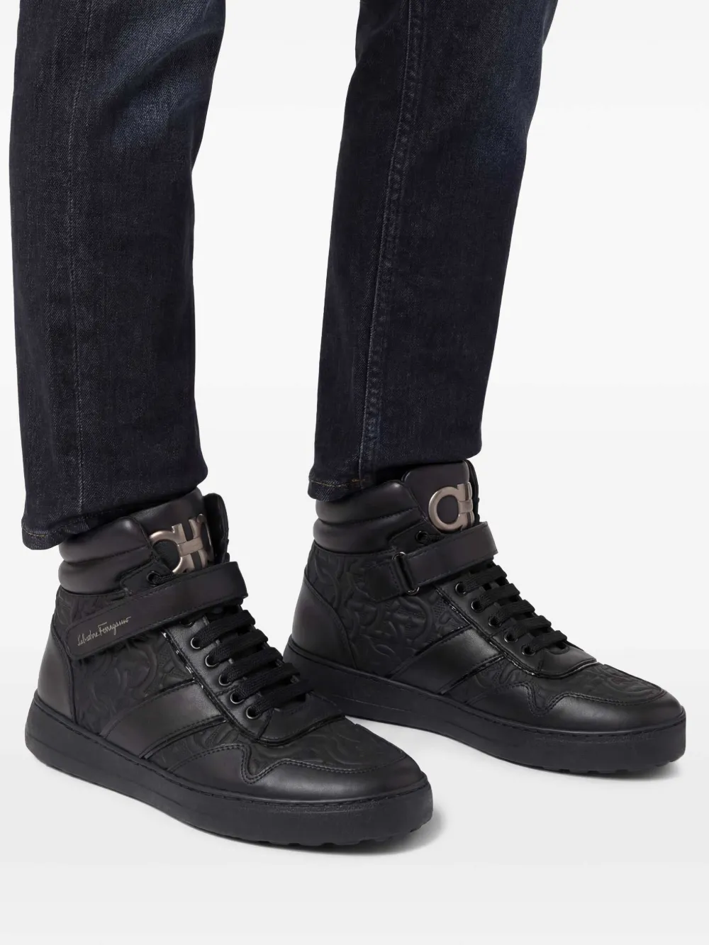 Ferragamo ハイカットスニーカー | ブラック | FARFETCH JP