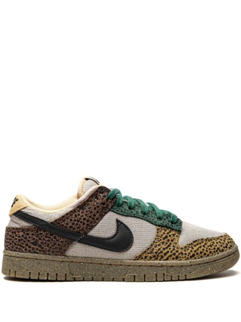 Nike Dunk Low "Safari Golden Moss" sneakers WOMEN