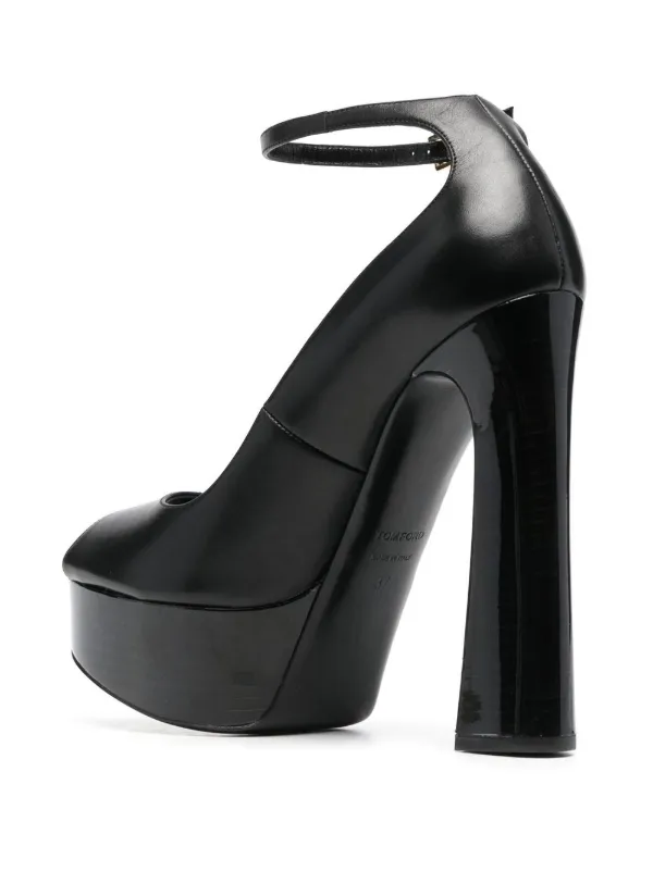 Gray platform pumps store
