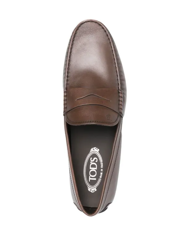 Tod's トッズ ロゴエンボス ローファー | ブラウン | FARFETCH JP