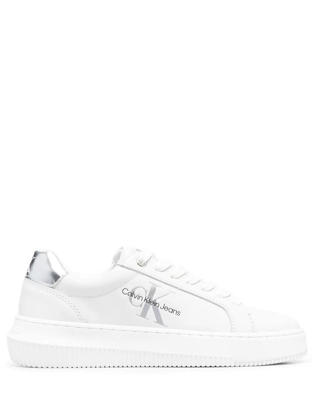 

Calvin Klein tenis con logo estampado - Blanco