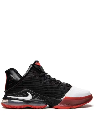 Nike LeBron 19 Low スニーカー | レッド | FARFETCH JP