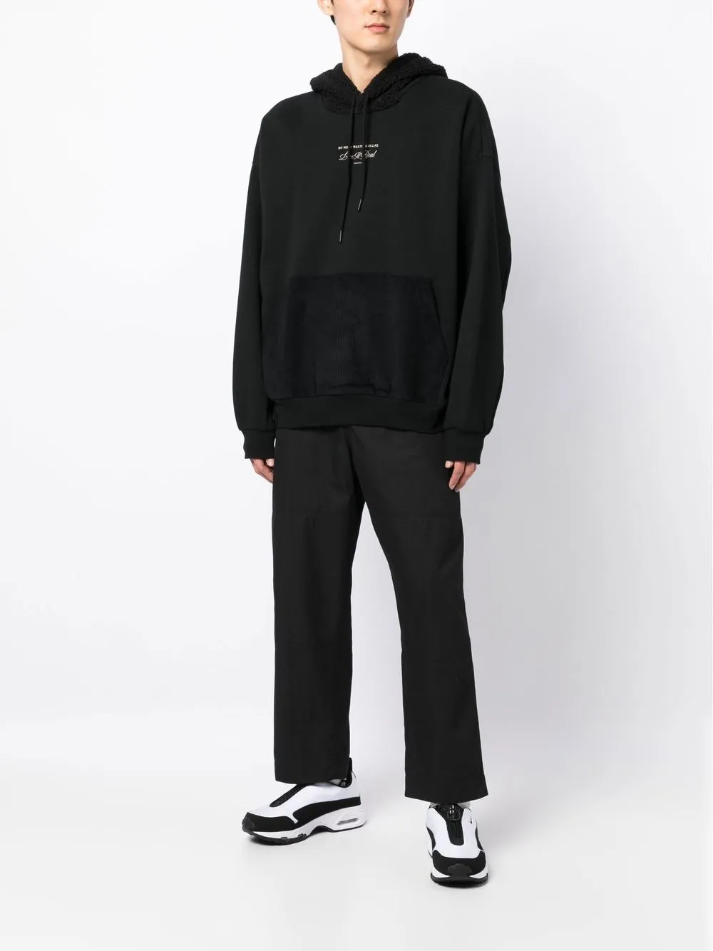 izzue Hoodie met geborduurde tekst - Zwart