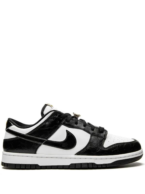 Nike black sale and white sneakers