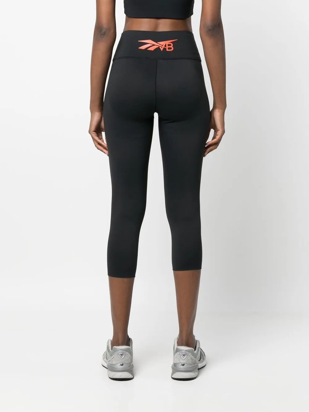 VICTORIA BECKHAM CROPPED REAR LOGO-PRINT LEGGINGS