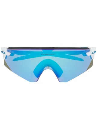 Oakley logo-print blue-tinted Sunglasses - Farfetch