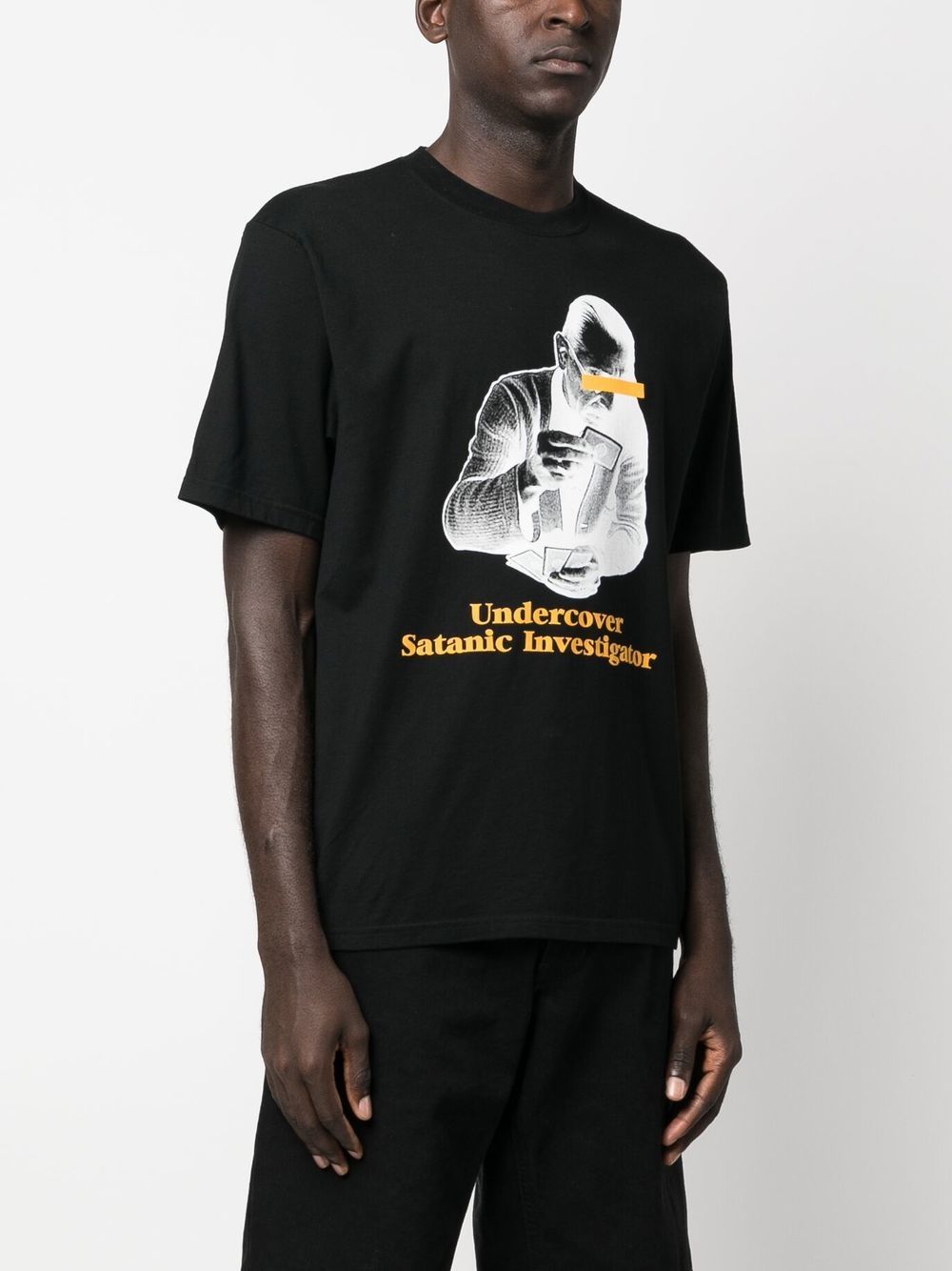 undercover-graphic-print-crew-neck-t-shirt-farfetch