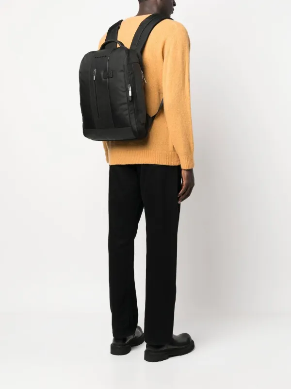 PIQUADRO ピクアドロ バックパック PIQUADRO バックパック | ブラック | FARFETCH JP
