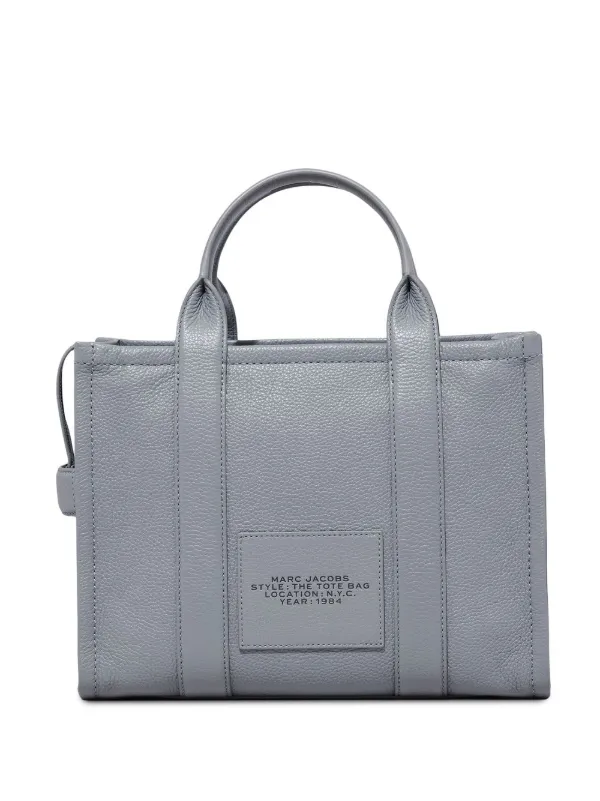 Marc Jacobs Sac Cabas The Tote Bag Medium Gris FARFETCH FR