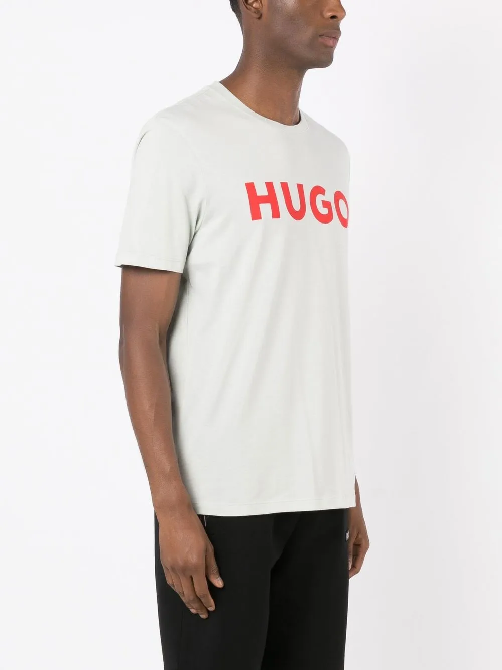 HUGO BOSS LOGO-PRINT DETAIL T-SHIRT