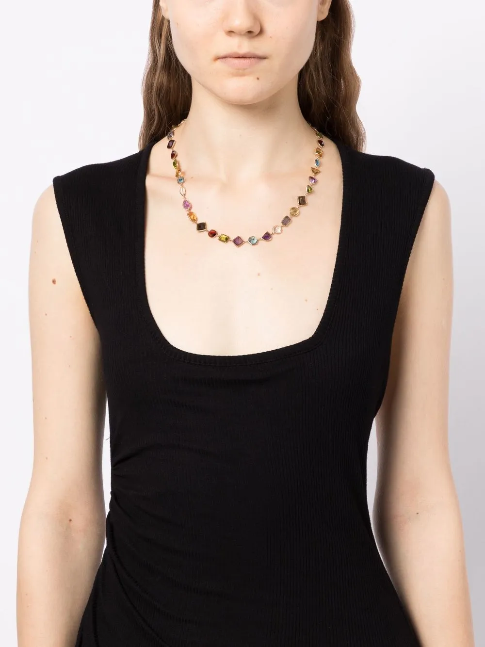 Swayta sha collar en oro amarillo de 18kt con gemas | Image 2