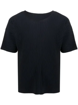 Homme Plissé Issey Miyake T-Shirts for Men - Shop Now on FARFETCH