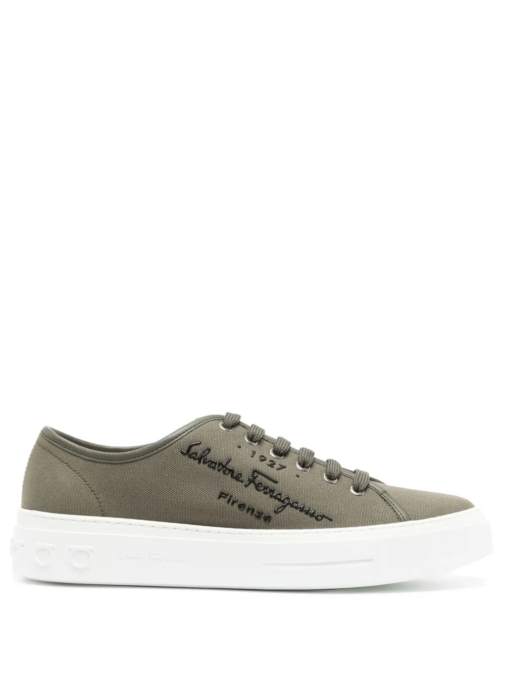 

Ferragamo raised-logo low-top sneakers - Green