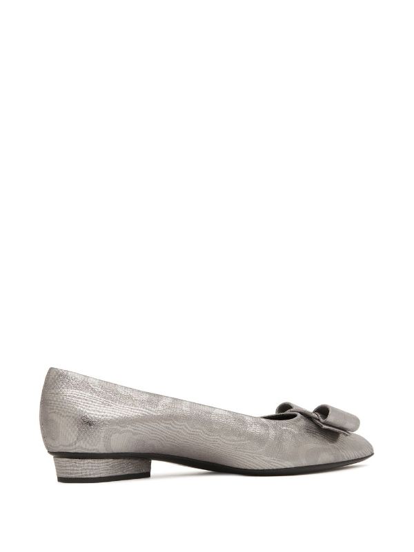 ferragamo viva ballet flat