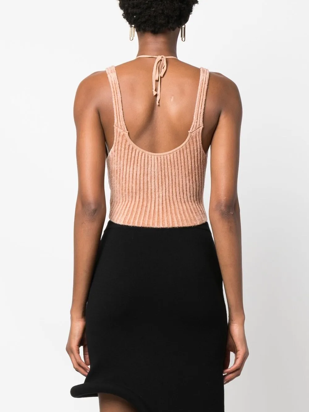Andreädamo Ruched Knitted Top In Nude