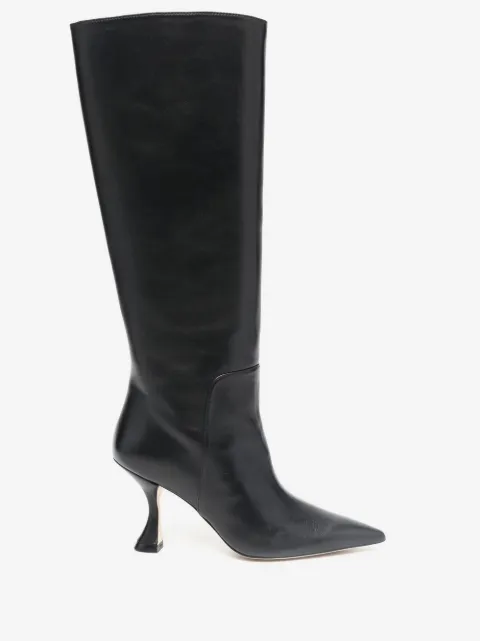 Stuart Weitzman botas con puntera en punta