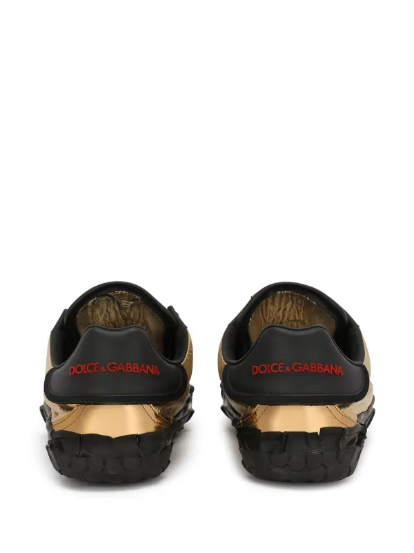 【DOLCE＆GABBANA】ミックスマテリアル Old Runner スニーカー ホワイトのメンズ オールドランナー スニーカー ミックス