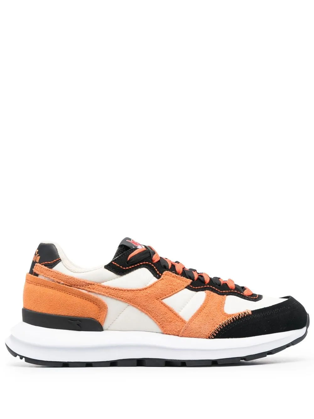 

Diadora tenis bajos con parche del logo - Naranja