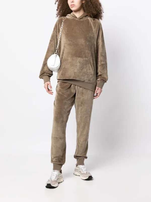 Fear of god essentials tracksuit 2025 womens
