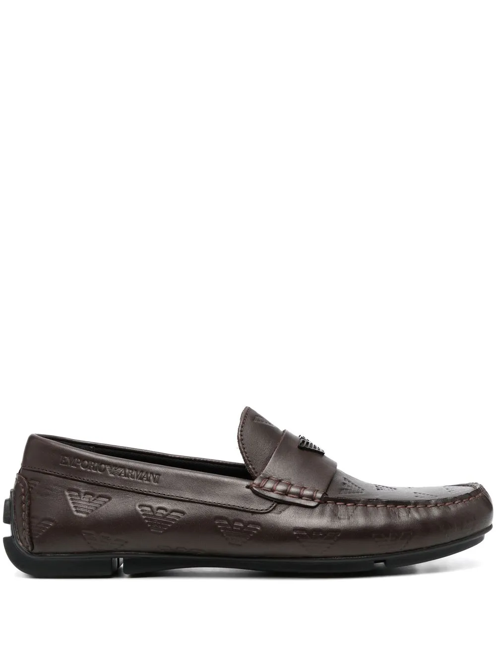 

Emporio Armani logo embossed loafers - Brown
