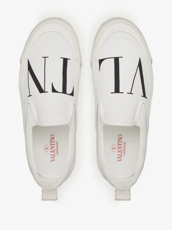 Valentino Garavani VLTN slip-on Sneakers | White | FARFETCH display picture 3