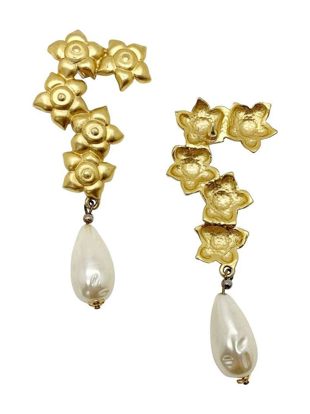 Pre-owned Jennifer Gibson Vintage Statement Floral Baroque Pearl Earrings 1980s In Metallic
