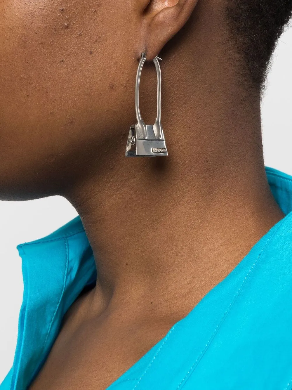 Jacquemus Asymmetrische oorbellen - Zilver