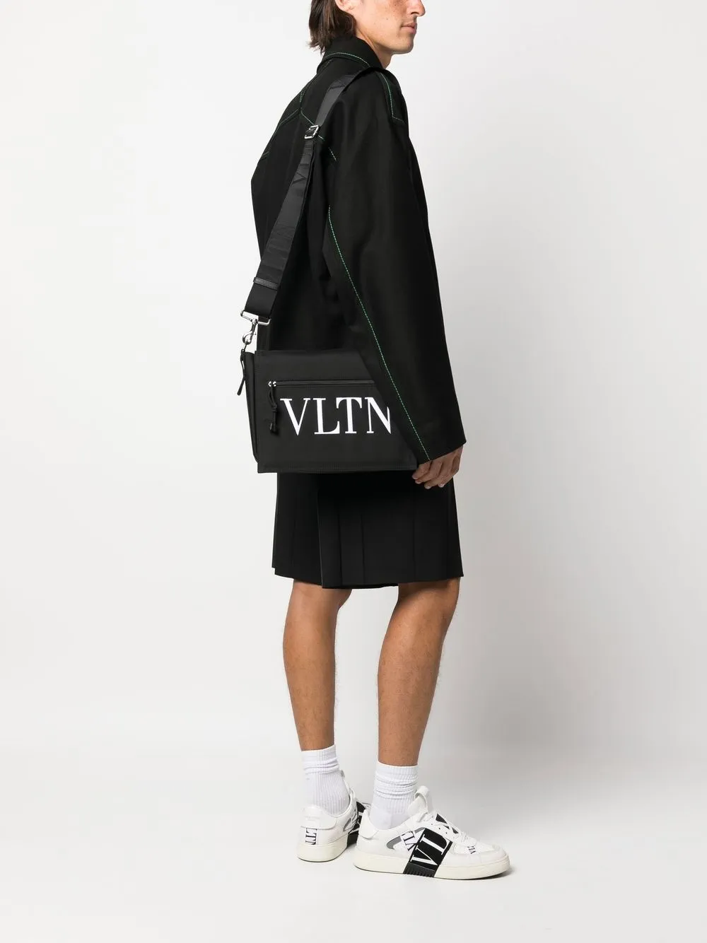 Valentino Garavani Schoudertas met logoprint - Zwart