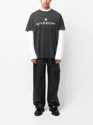 Givenchy T-Shirts for Men - Shop Now on FARFETCH