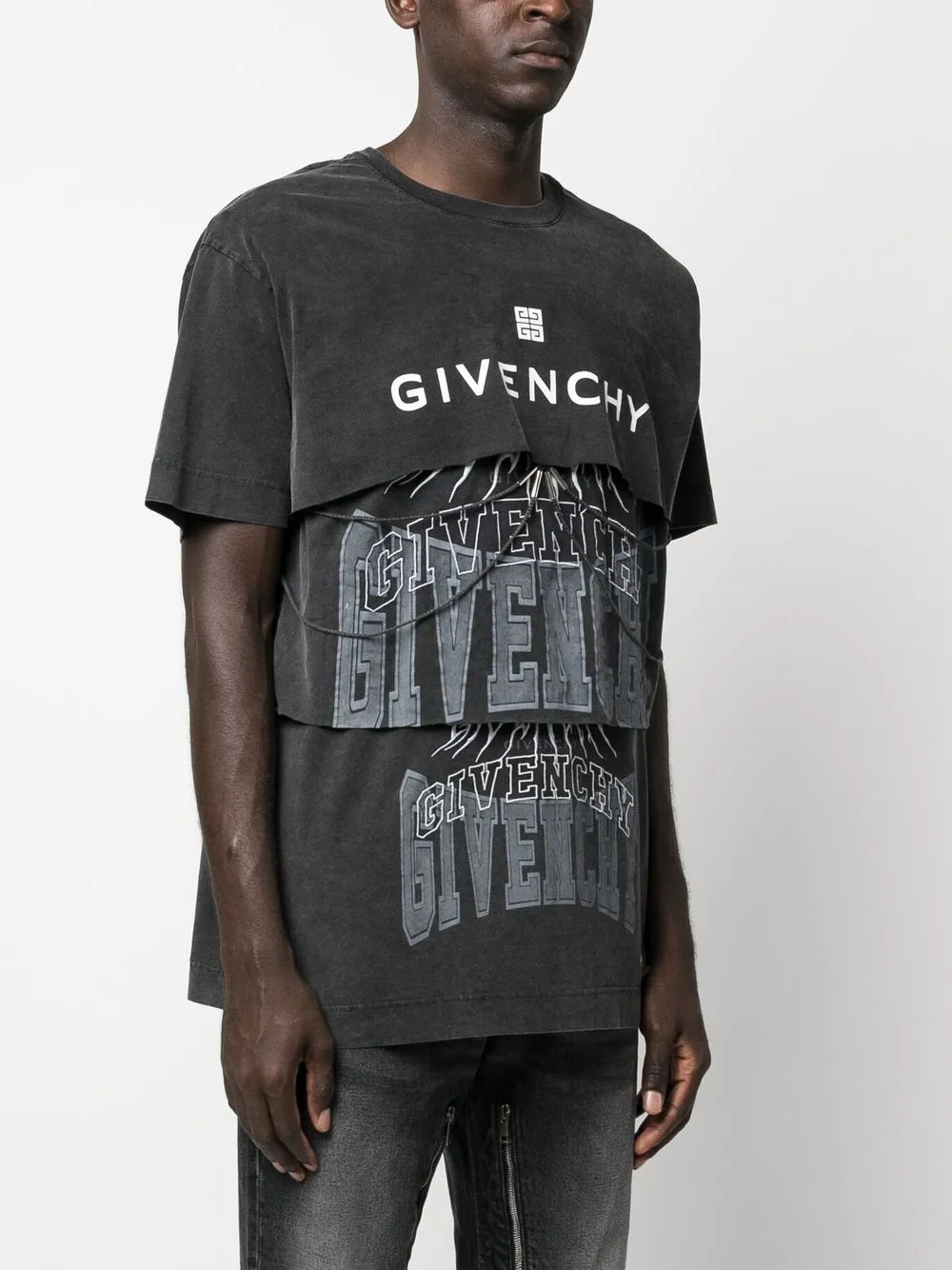Givenchy T-shirt met logoprint Grijs