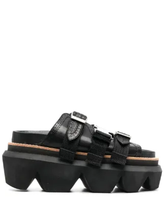 sacai