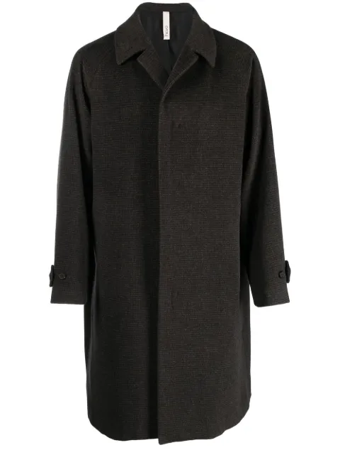 single-breasted coat