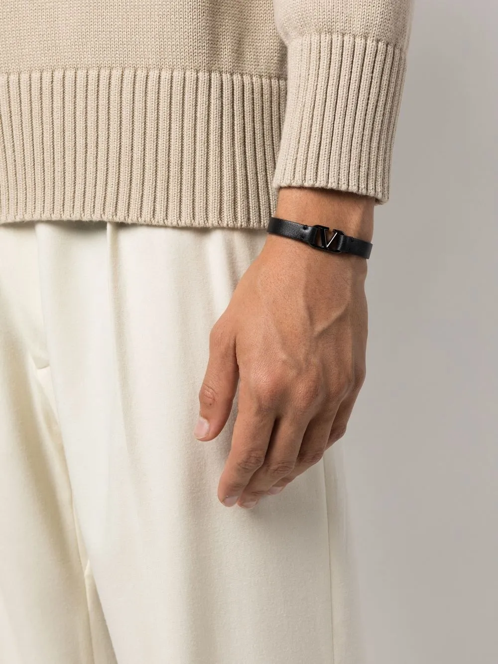 Valentino Garavani VLogo armband met gesp - Zwart