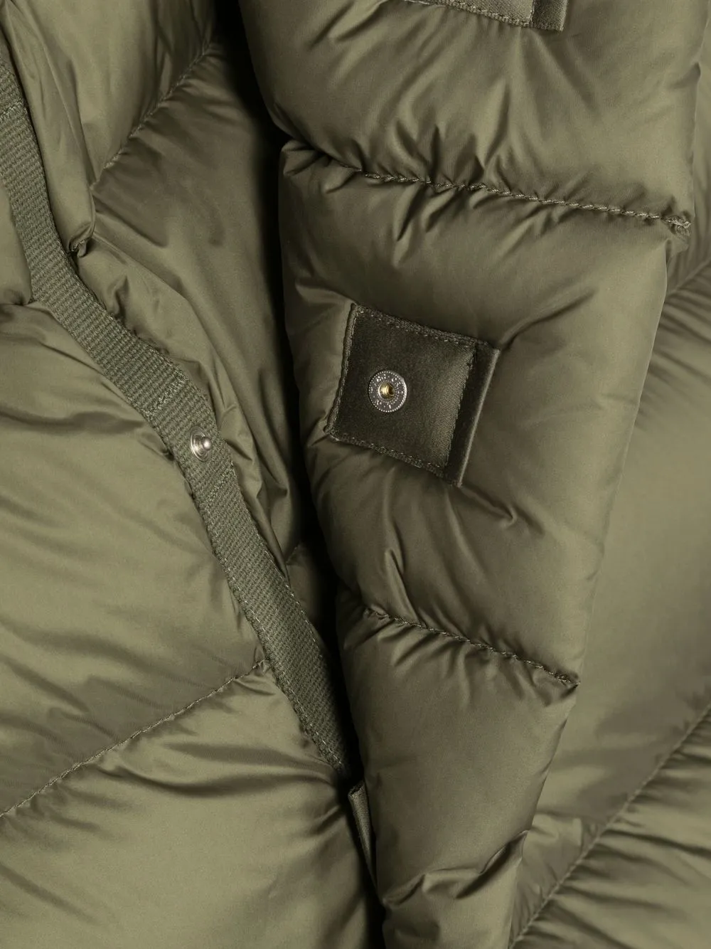 填充马甲式夹克