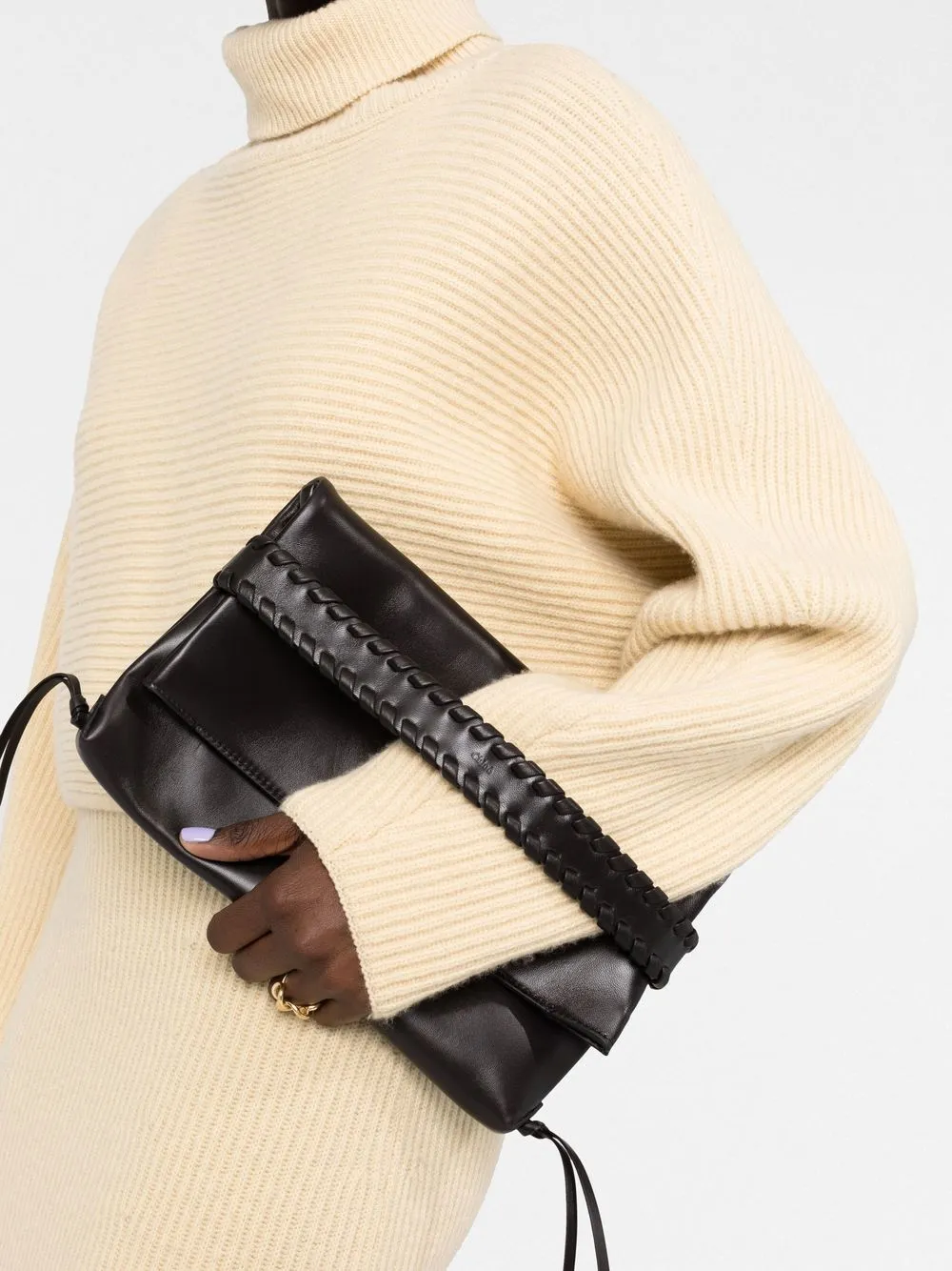 Chloé Mony Leather Clutch Bag In Black