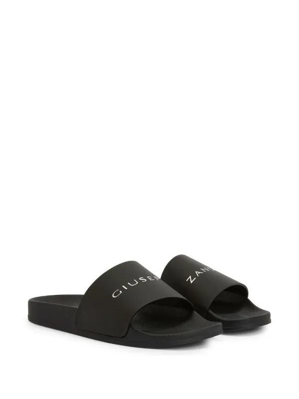 Giuseppe sales slides mens