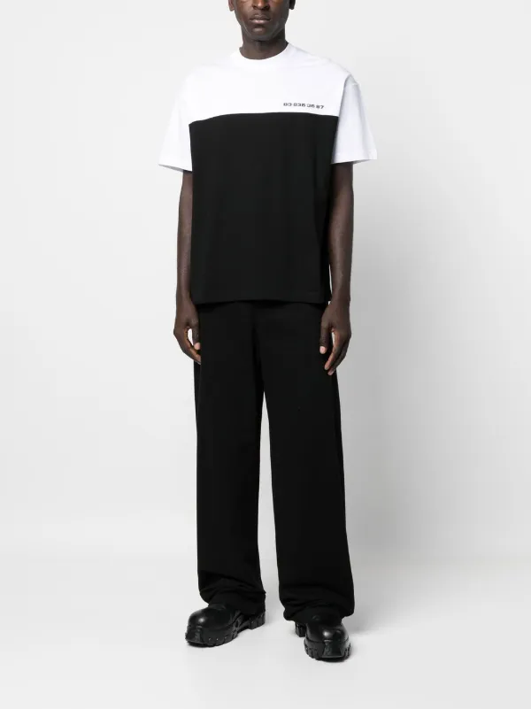 VTMNTS number-print two-tone T-shirt | Black | FARFETCH
