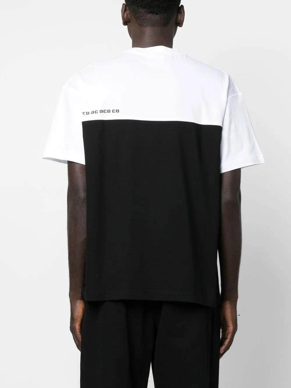 VTMNTS NUMBER-PRINT TWO-TONE T-SHIRT