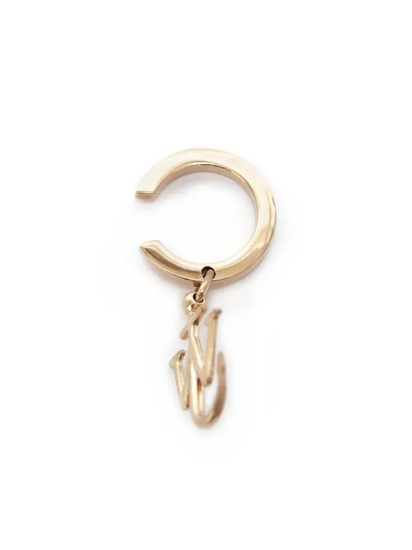 【J W ANDERSON】LOGO SINGLE EAR CUFF GOLD JW Anderson JW-initials Anchor Logo Ear Cuff | Gold | FARFETCH