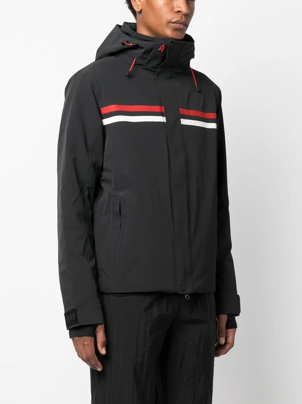 【関税込み】Perfect Moment アウターウェア Perfect Moment Striped Hooded Jacket | Black | FARFETCH JO