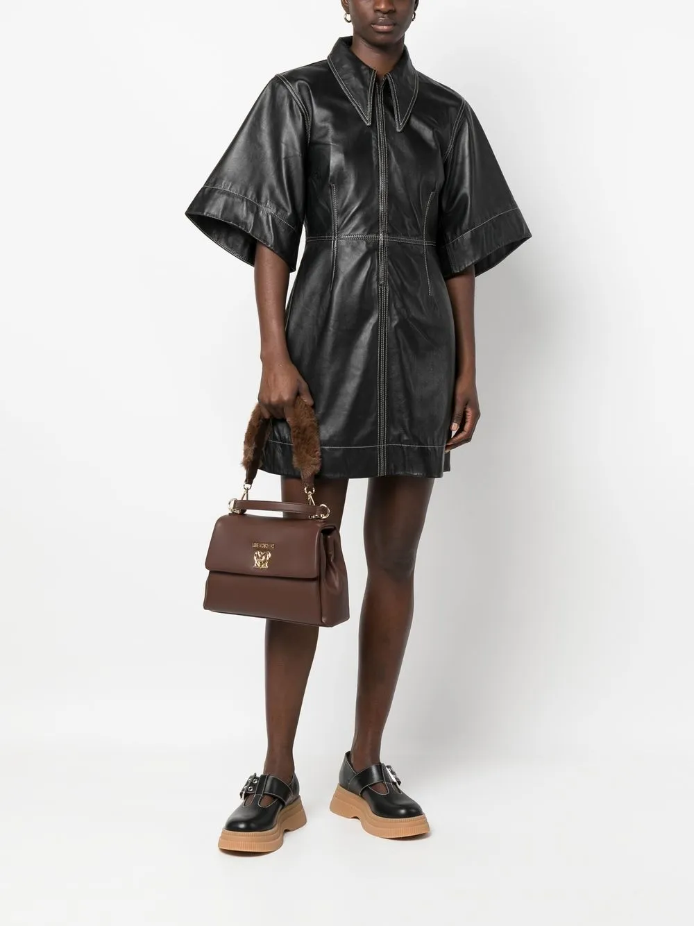 

Love Moschino logo-detail crossbody bag - Brown