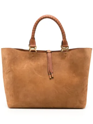 Chloé