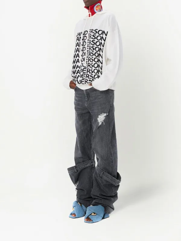 【J.W ANDERSON】intarsia-logo long-sleeve hoodie JW Anderson intarsia-logo long-sleeve Hoodie | White | FARFETCH